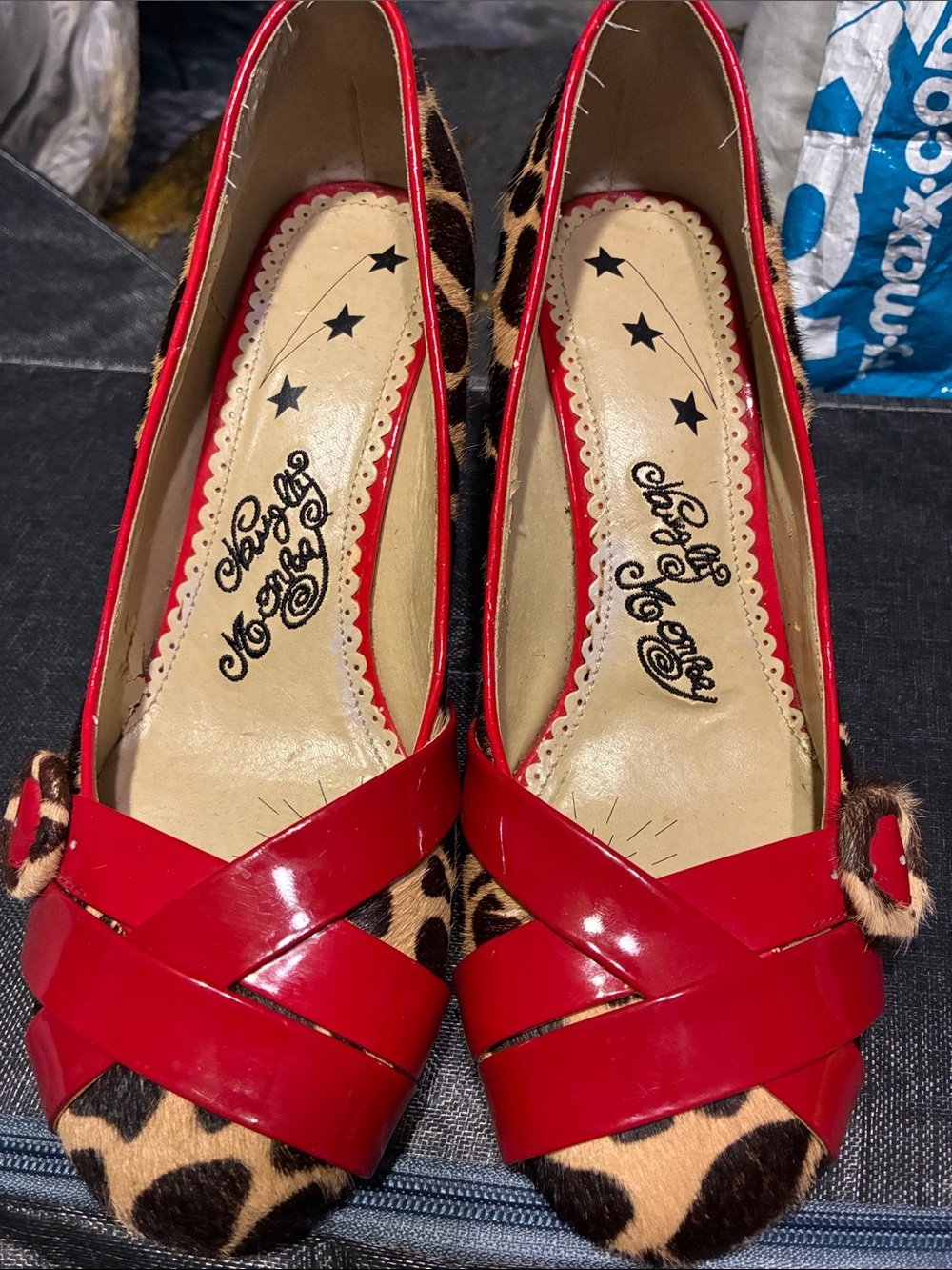 #237| (7) Naughty monkey Red Patent & Leopard Peep-Toe 👠 in giraffe pattern